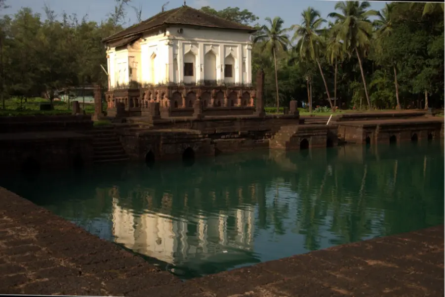 Safa Masjid in Ponda, an Islamic monument 30kms from Panjim, reflecting Goa’s cultural heritage for homebuyers seeking a property in Goa.